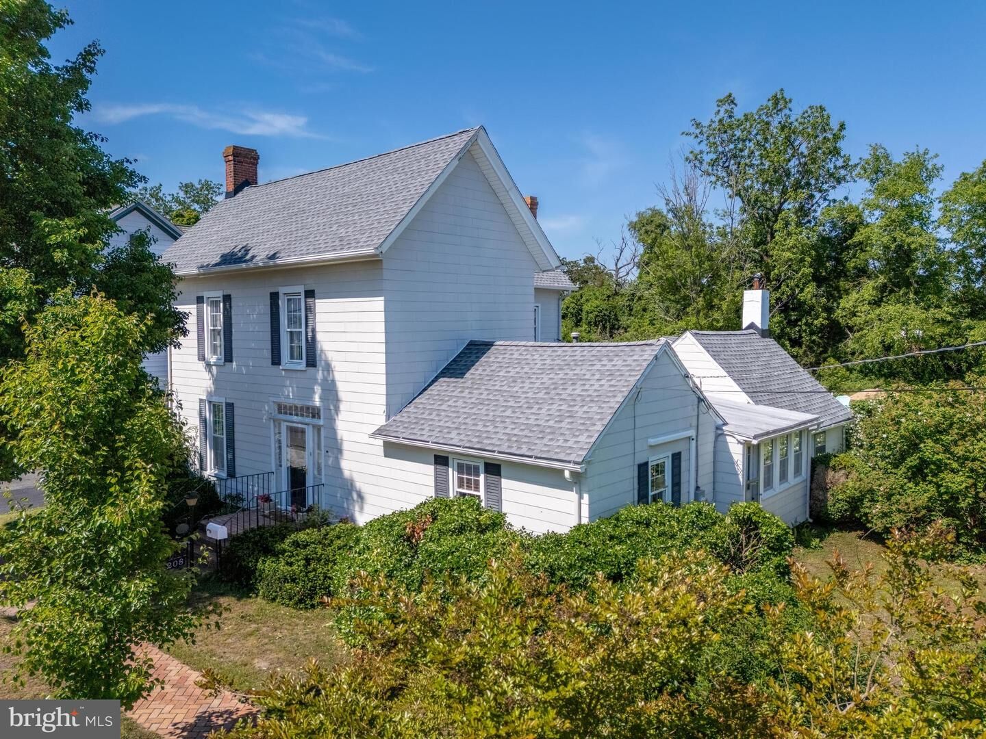 Property Photo:  208 S S Washington Street  MD 21863 