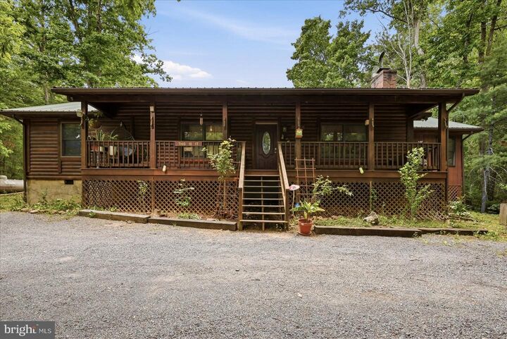 Property Photo:  417 Ironwood Road  VA 22842 