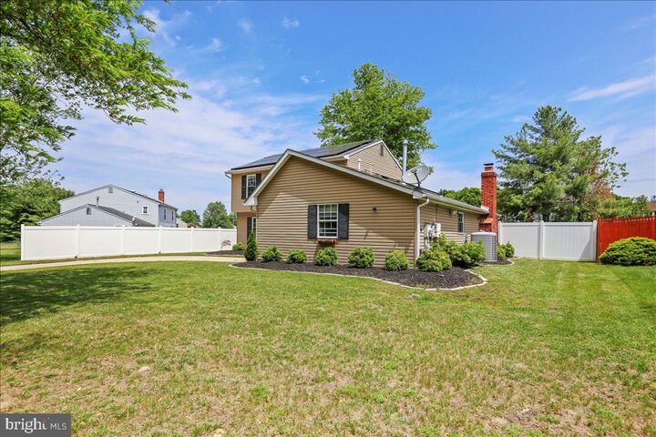 Property Photo:  109 Mimosa Drive  NJ 08080 