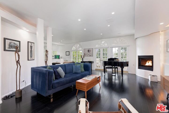 Property Photo: 9921 Durant Dr CA 90212