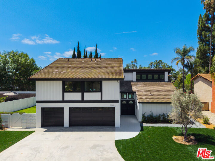 Property Photo: 3366 Blue Ridge Ct CA 91362