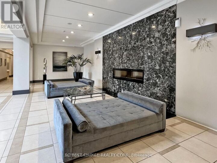 Property Photo:  50 Disera Drive 911  ON L4J 9E9 