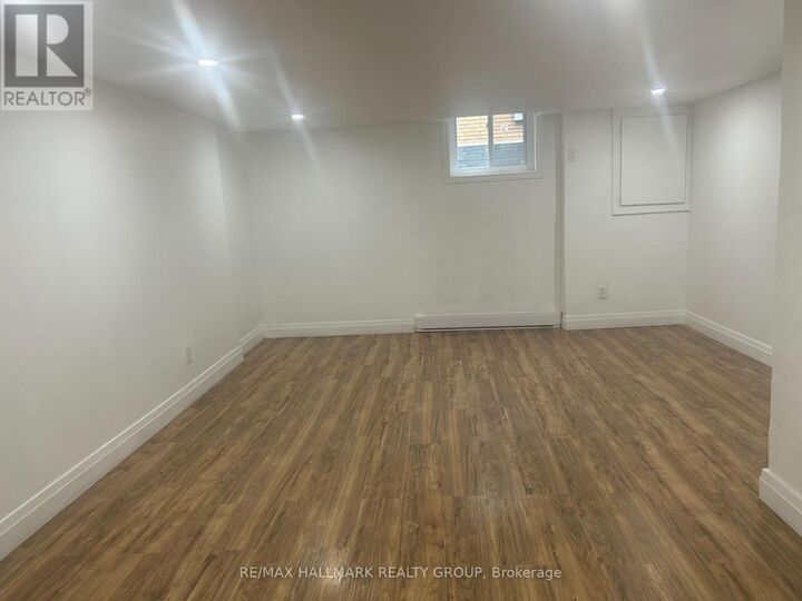 Property Photo:  1540 Maxime Street B  ON K1B 3L1 