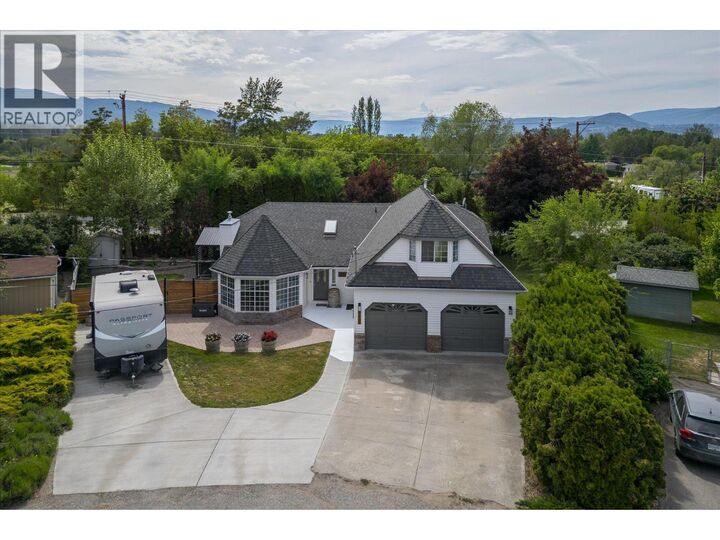3418 Mariposa Court — photo 1