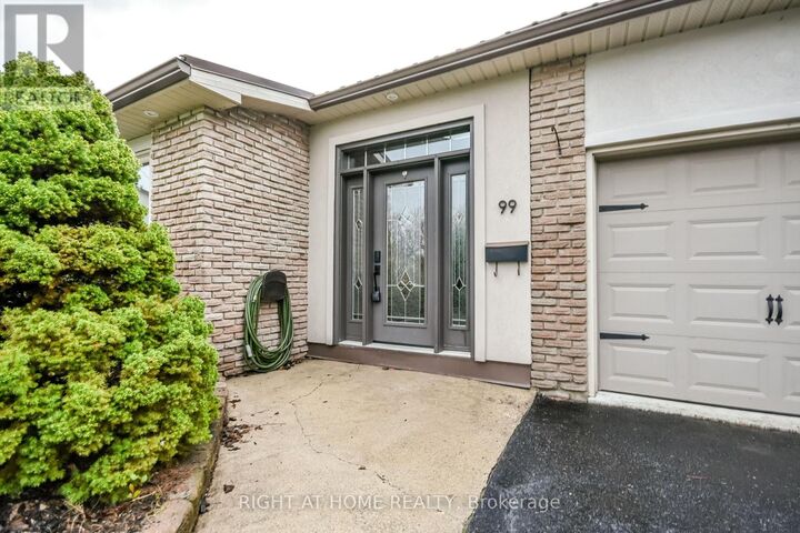 Property Photo:  99 Oren Boulevard  ON L4N 4M3 
