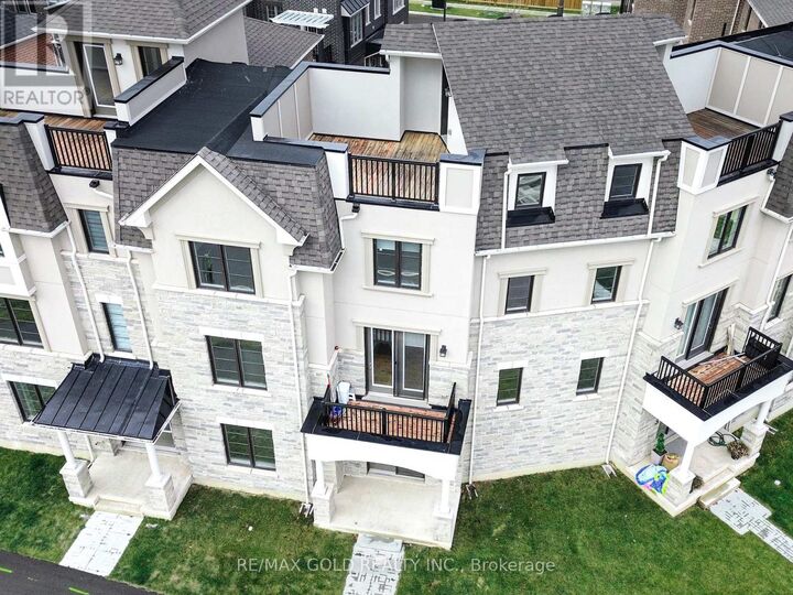 Property Photo:  1397 William Halton Parkway  ON L6M 5N8 