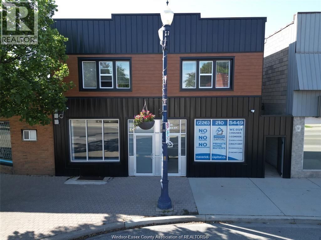 Property Photo:  808 Ottawa Street 2  ON N8X 2C6 