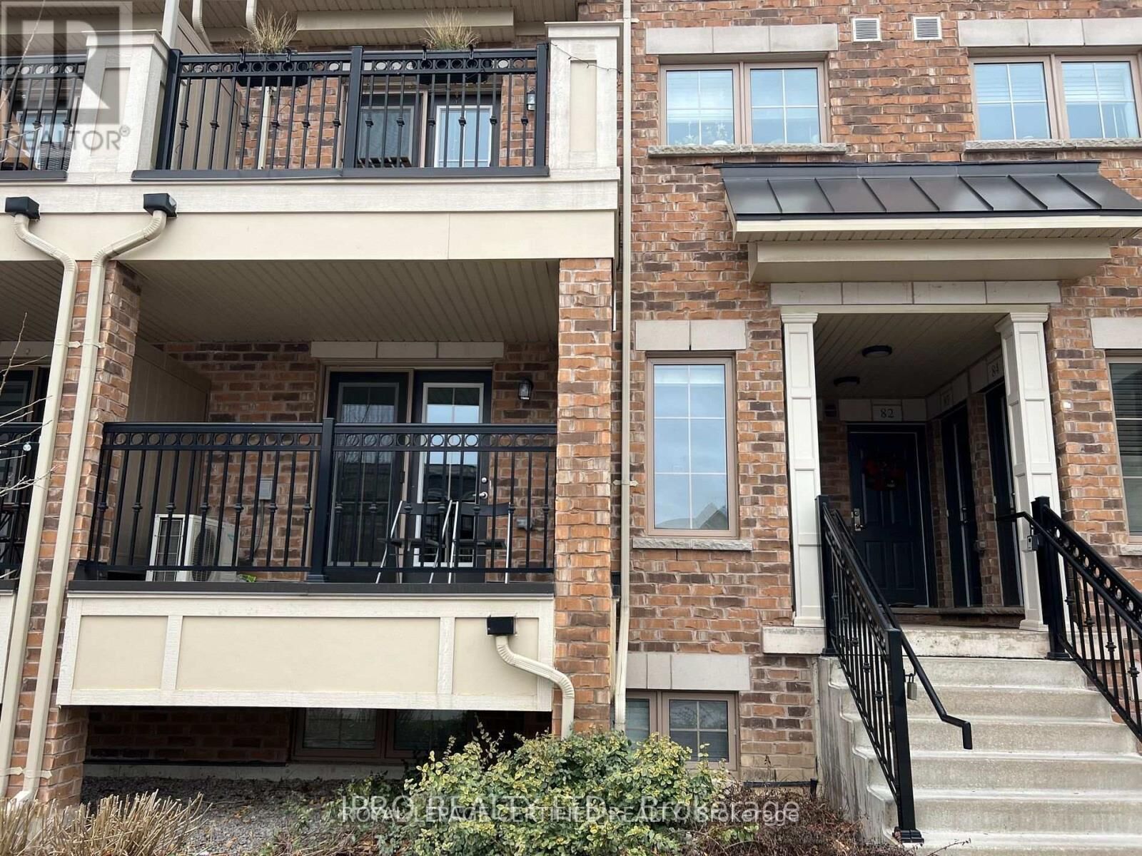 Property Photo:  2441 Greenwich Drive 79  ON L6M 0S4 