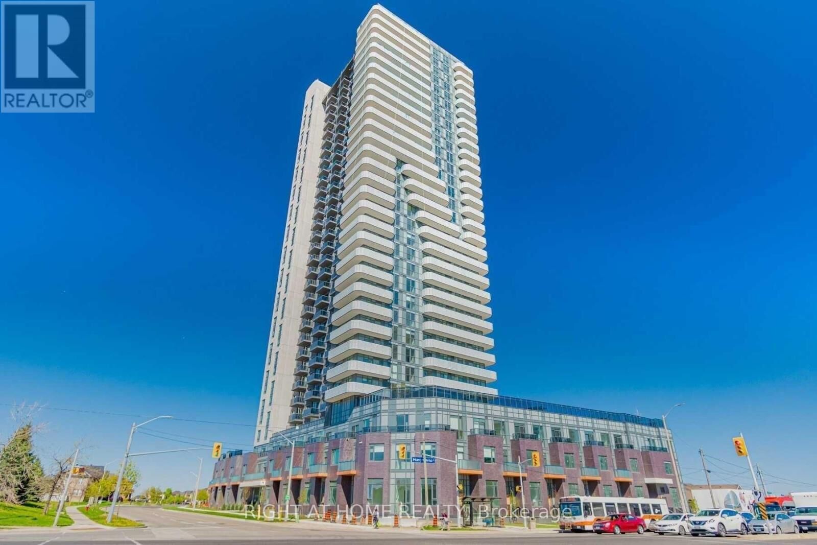 Property Photo:  8 Nahani Way 918  ON L4Z 4J8 