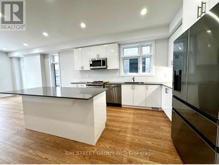 Property Photo:  1816 Donald Cousens Parkway  ON L6B 0V5 