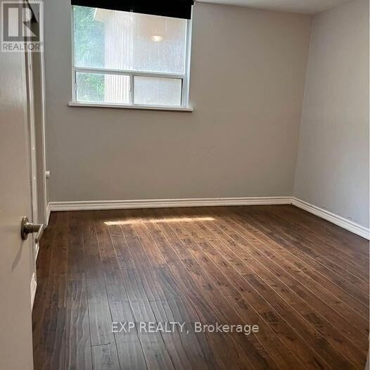Property Photo:  254 Hillside Drive Bsmt  ON L5M 1G5 