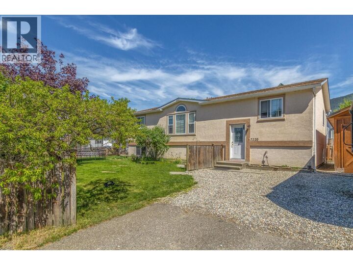 7220 47 Street Northeast — photo 1