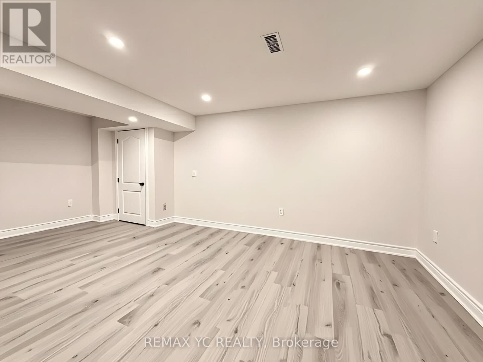 Property Photo:  402 Handley Crescent Basement  ON L3Y 4T4 