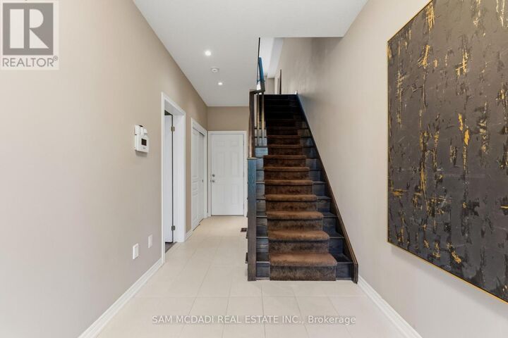 Property Photo:  215 Dundas Street East 9  ON L8B 0X2 