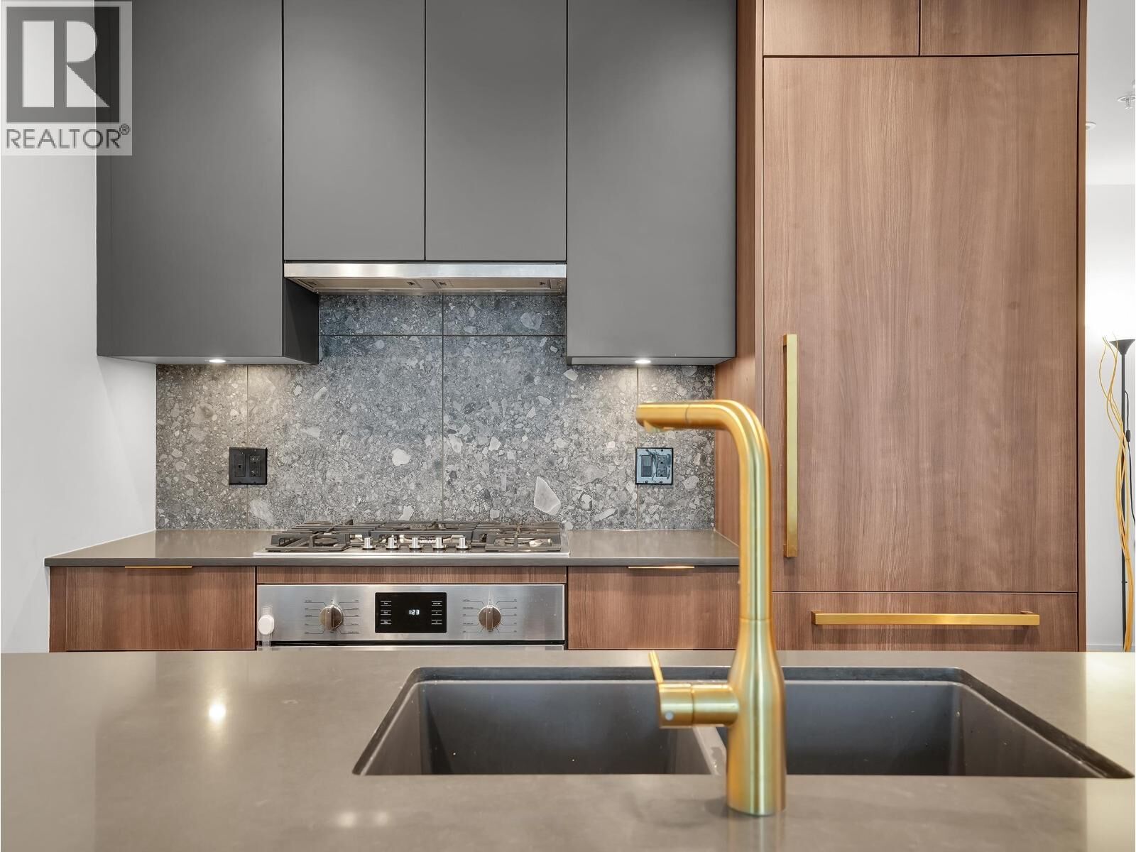 Property Photo:  2375 Emery Court 404  BC V7J 0E8 