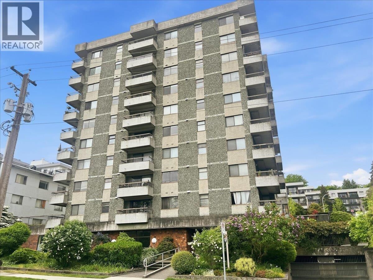 Property Photo:  47 Agnes Street 305  BC V3L 1E2 
