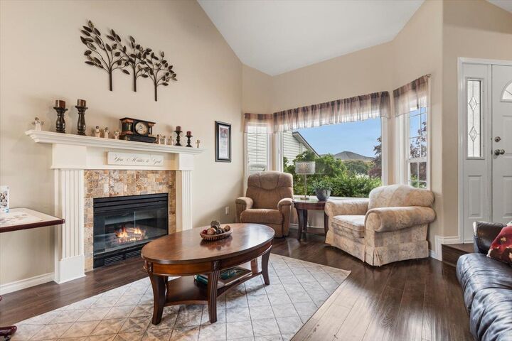 Property Photo: 45436 Dorell Place BC V2R 3V3