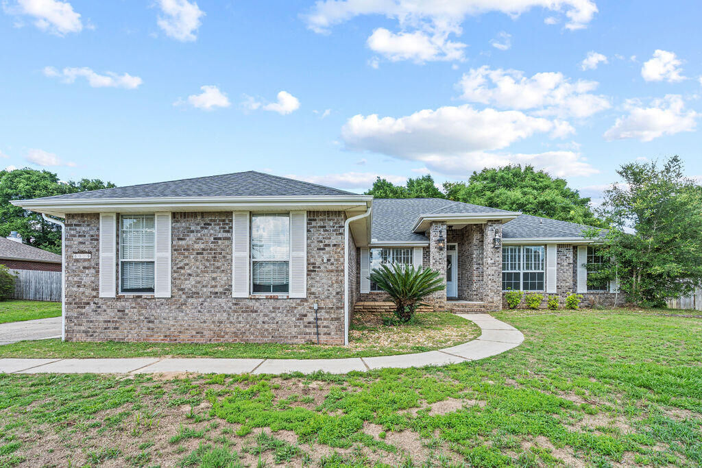 Property Photo: 6019 Appaloosa Way FL 32536