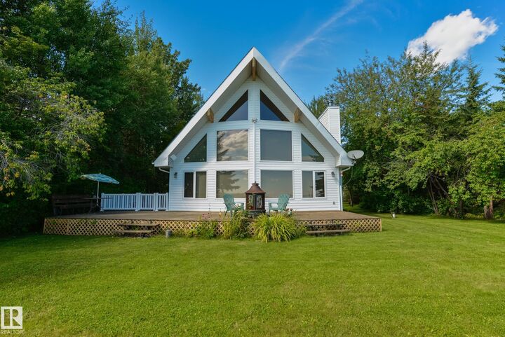 Property Photo:  25 53123 Hghway 31  AB T0E 2B0 