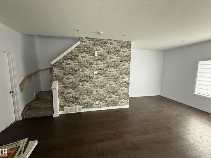 Property Photo:  11402 133 Avenue NW  AB T5E 1E3 