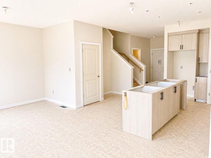 Property Photo: 2362 Muckleplum Way SW AB T6X 2T9