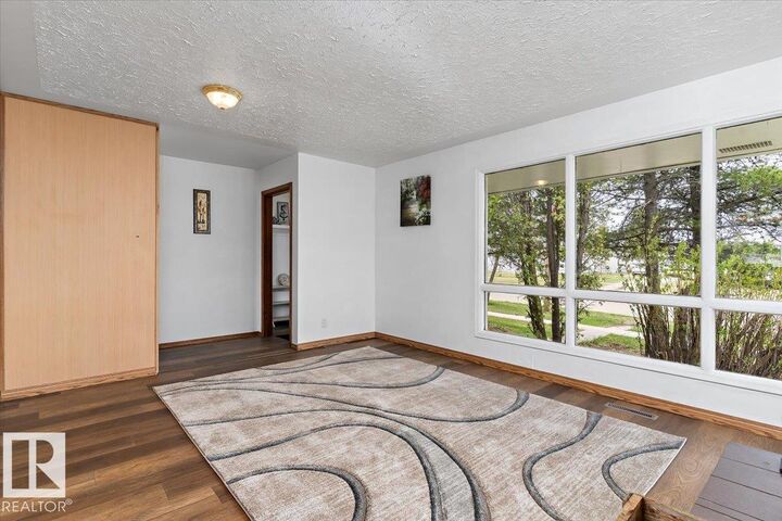 Property Photo:  4916 51 Avenue  AB T0B 4A0 