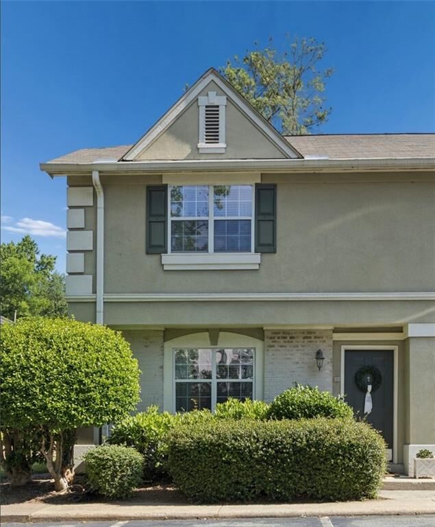 Property Photo:  6900 Roswell Road F1  GA 30328 