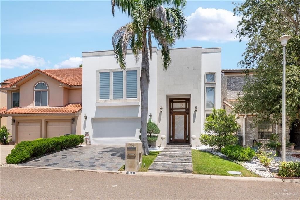 Property Photo: 514 Rio Grande Drive TX 78572