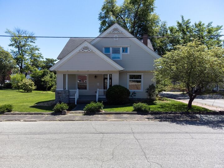 Property Photo:  224 S First Street  IN 47601 