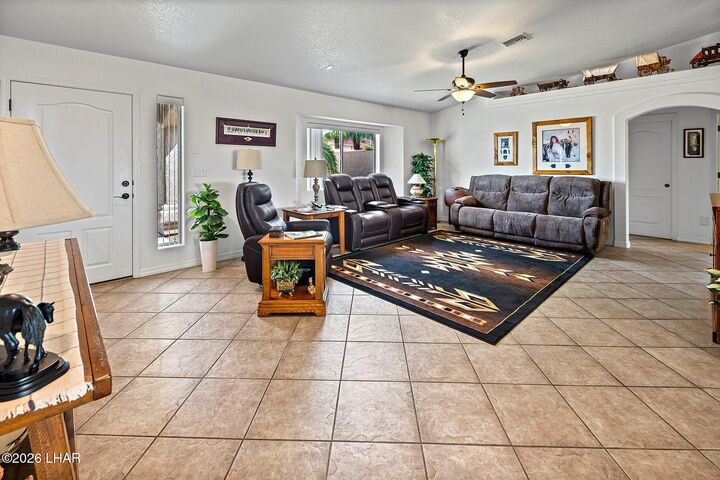 Property Photo:  3930 Breakwater Dr  AZ 86406 