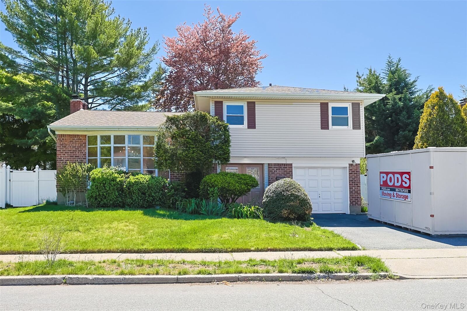 Property Photo: 29 Edna Drive NY 11791