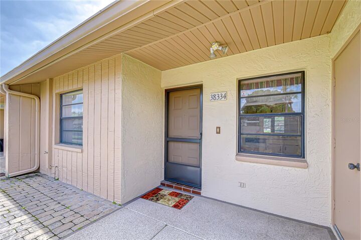 Property Photo:  38334 Cottonwood Place .  FL 33542 