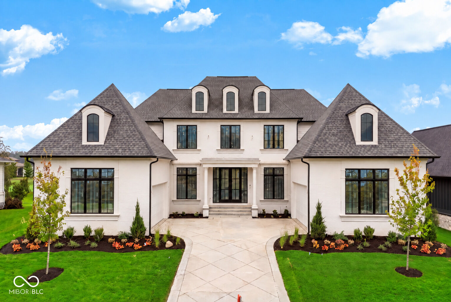 Property Photo: 108 Chatham Hills Boulevard IN 46074