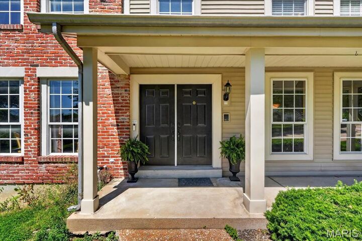 Property Photo:  15327 Grantley Drive  MO 63017 