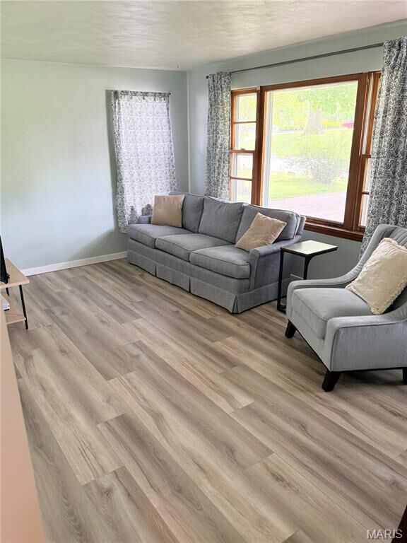 Property Photo:  426 Pearl Street  MO 63701 