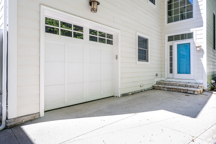 Property Photo: 8568 Lake Avenue MI 49098
