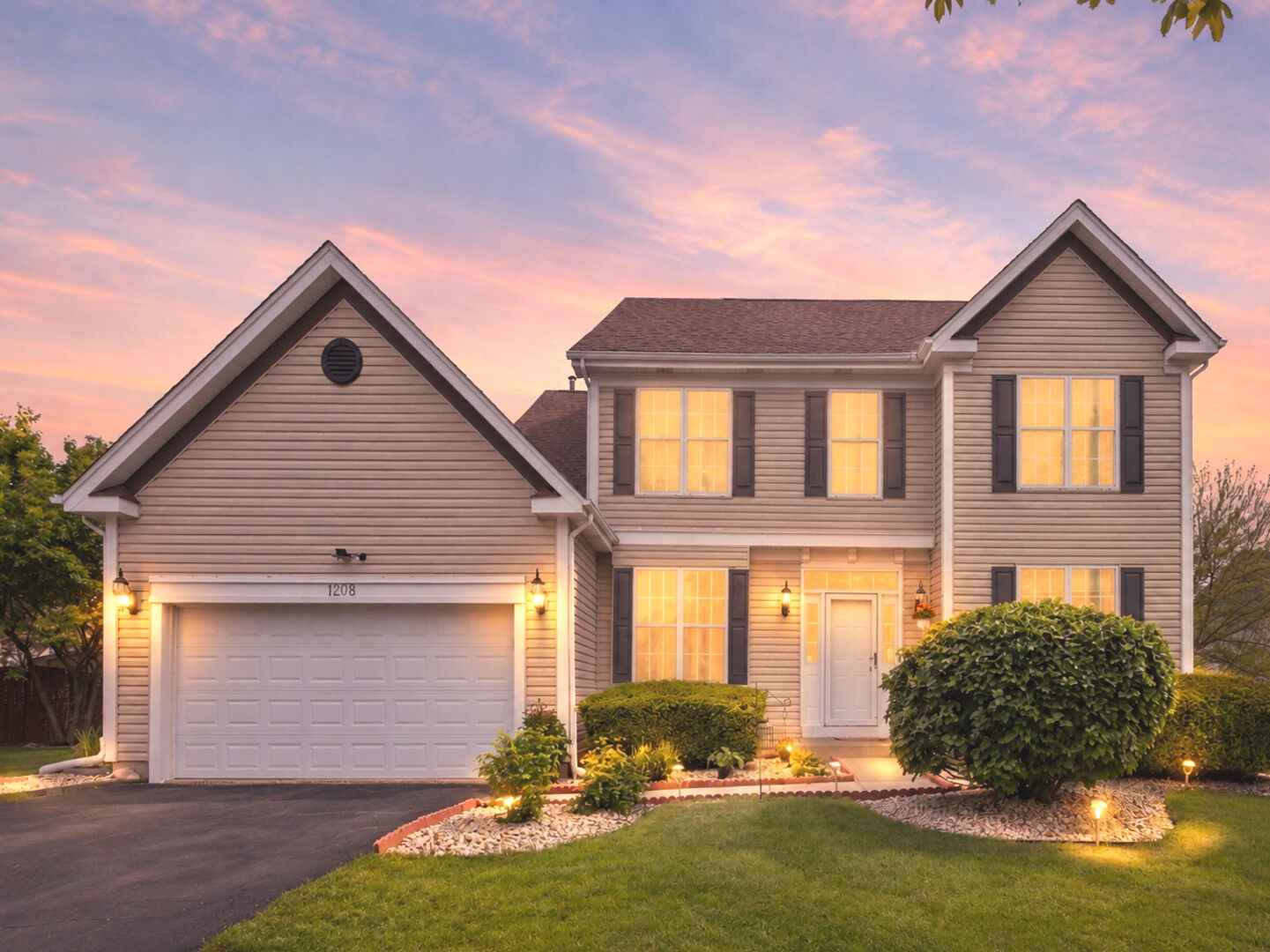 Property Photo: 1208 Amaranth Drive IL 60564