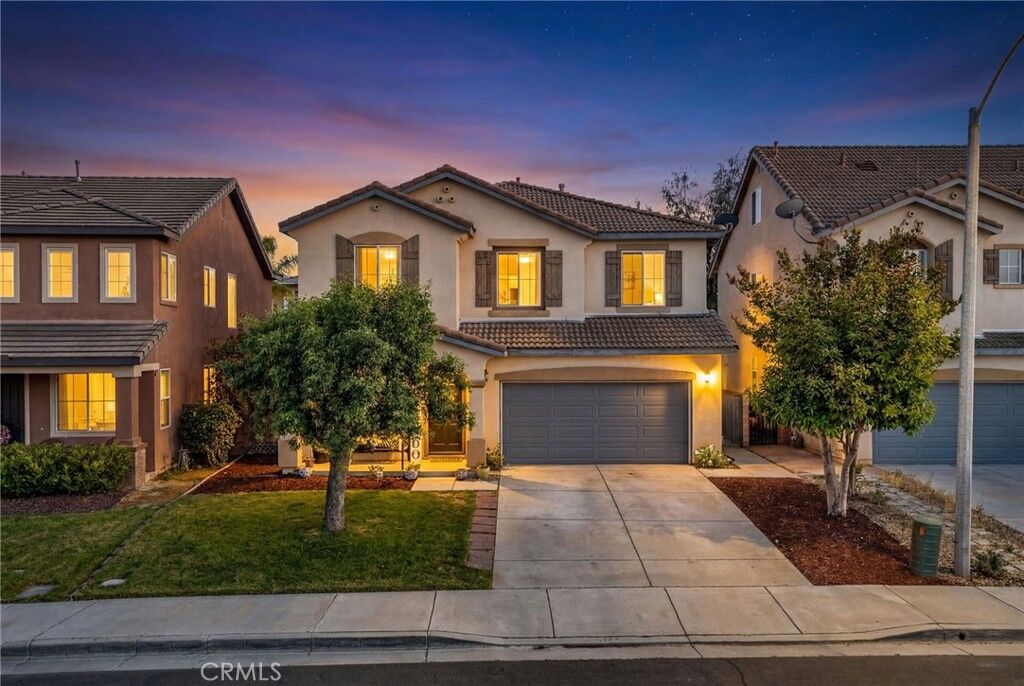 Property Photo: 31619 Rosales Avenue CA 92563