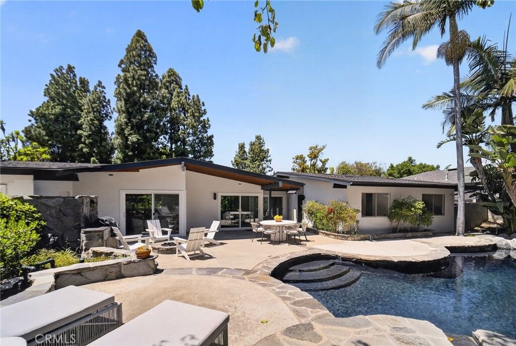 Property Photo:  13132 Barrett Hill Circle  CA 92705 