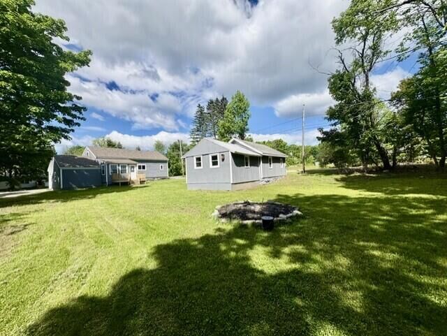 Property Photo:  887 Foxes Ridge Road  ME 04001 