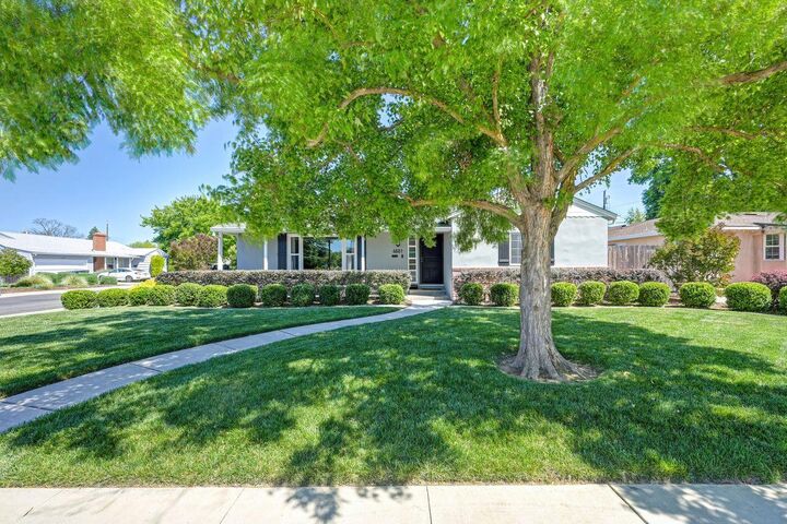 Property Photo:  4601 Staggs Way  CA 95822 