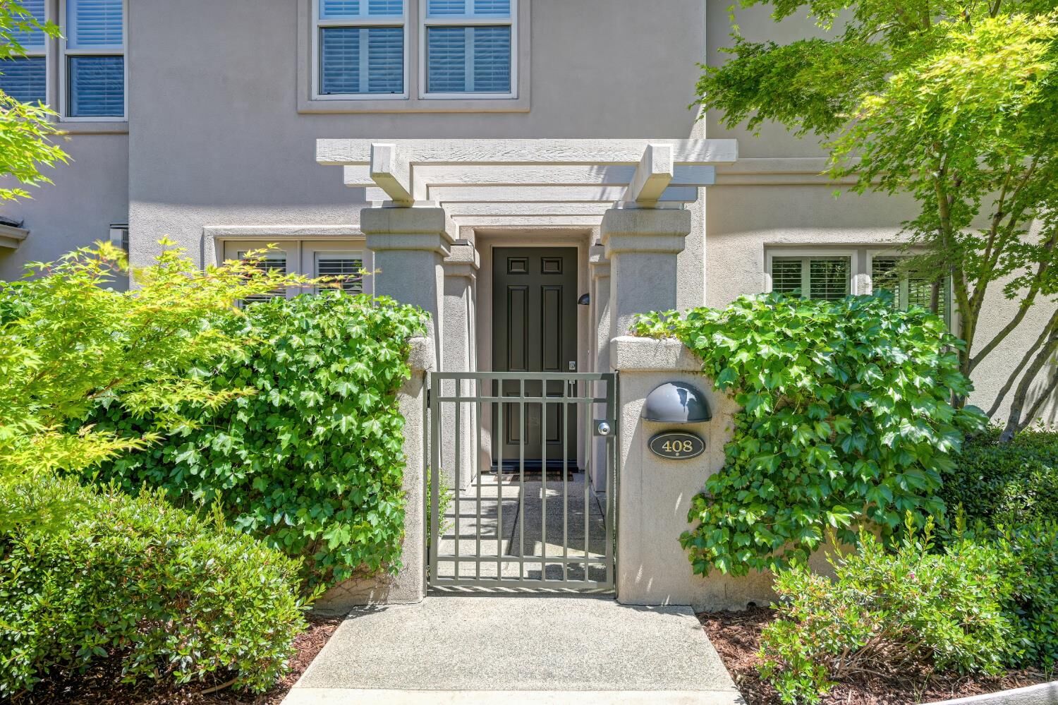 Property Photo:  11280 Stanford Court Lane 408  CA 95670 