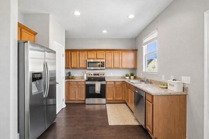 Property Photo:  2307 Farrington Pl  TN 37013 