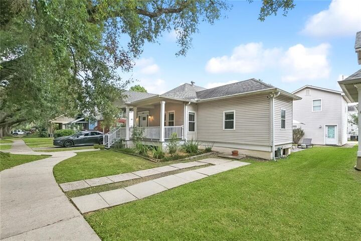 Property Photo:  5509 West End Boulevard  LA 70124 