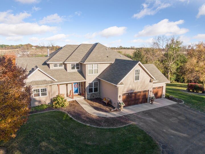 Property Photo:  7115 County Road 10  MN 55318 