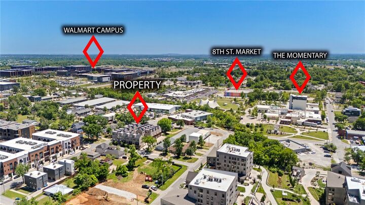 Property Photo:  416 SE G Street  AR 72712 
