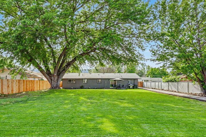 Property Photo:  109 Vincent Avenue  OR 97502 