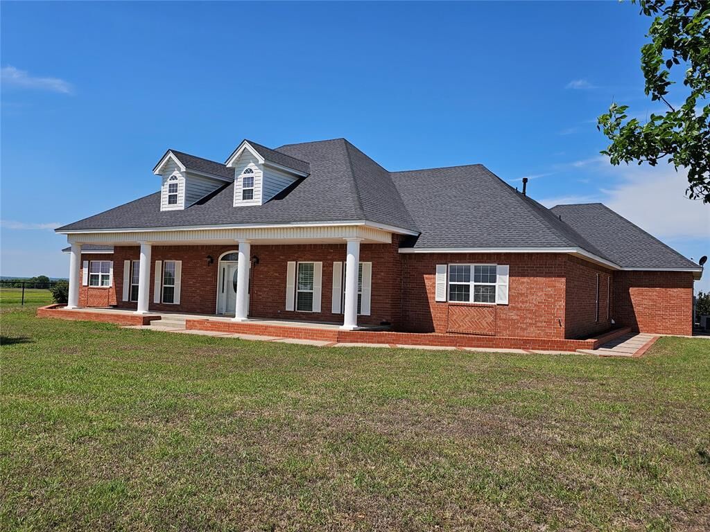 Property Photo: 26697 State Highway 74 OK 73093