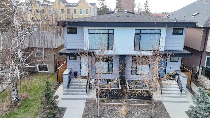 Property Photo:  1929 36 Street SW 2  AB T3E 2Y8 