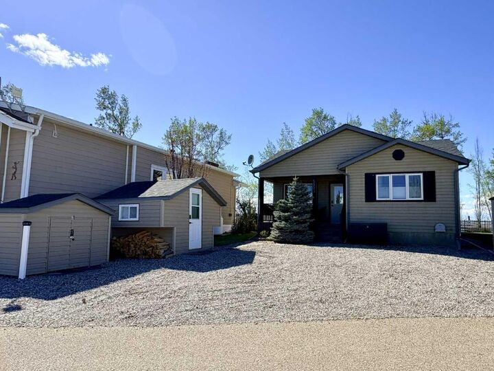 Property Photo:  35468 Range Road 30 5003  AB T4G 0M3 